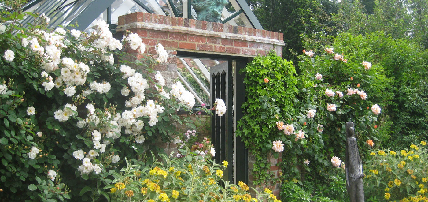 PASHLEY MANOR GARDENS Green House And Helen Sinclair Sculpture By Kate Wilson